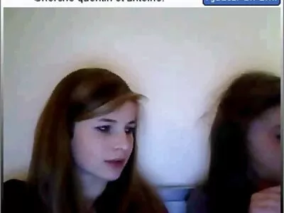 भव्य गोरा किशोर लंड वर impaled