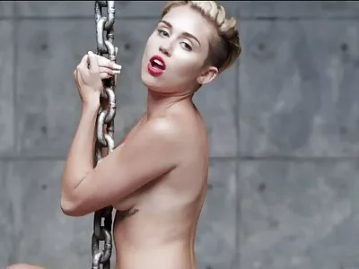 भांडणानंतर गुदा सेक्स