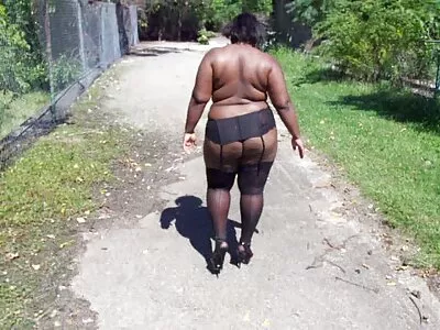 पीओव्ही कट्टर सेक्स आणि ब्लोजॉब व्हिडिओ (क्लो मॉर्गन)