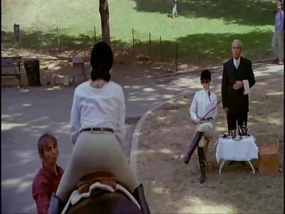 कामावर ग्लॅम पुसी